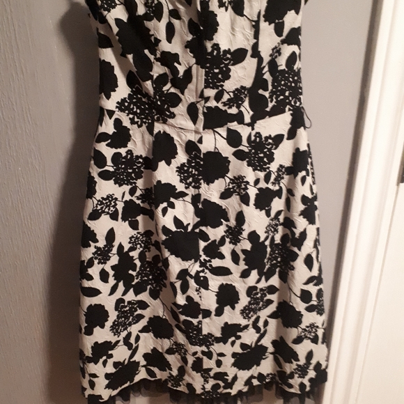 R&W CO Dress - Picture 6 of 7